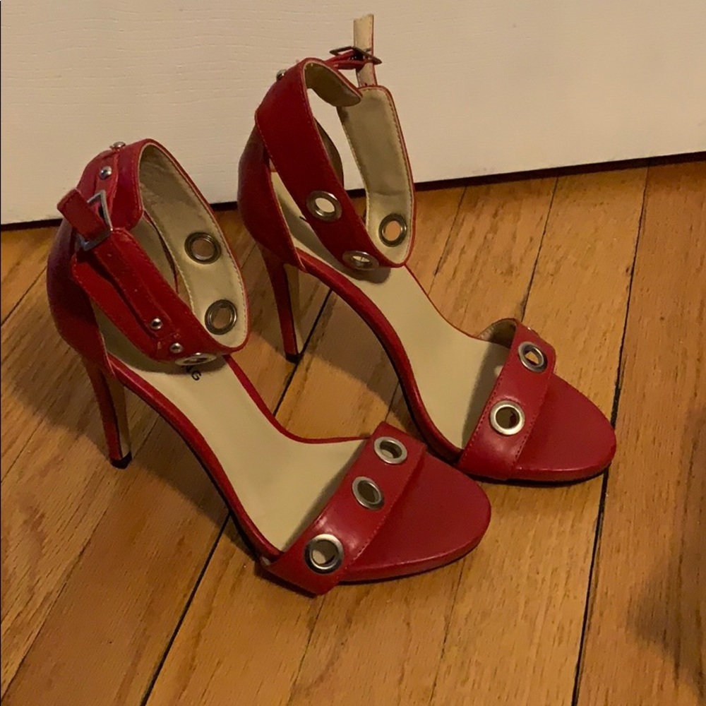 Call it spring heels 👠 size 6.5